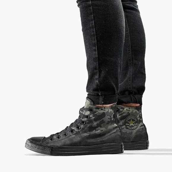 Converse Other - Converse Chuck Taylor All Star Hi Camo Gradient Sz 11